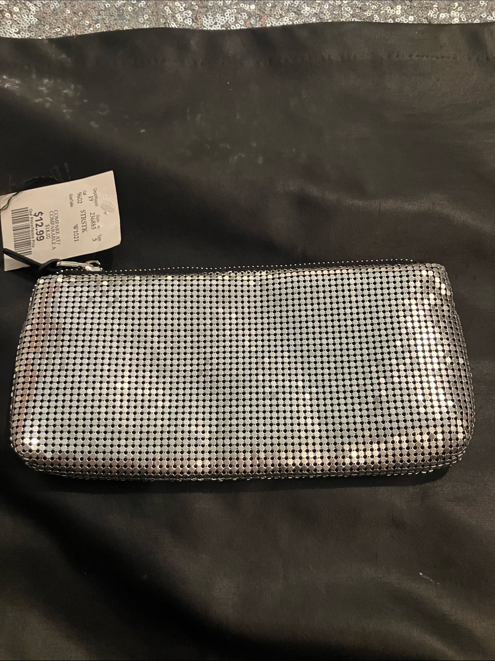 Stradivarius Silver Metallic Mesh Zip Pouch